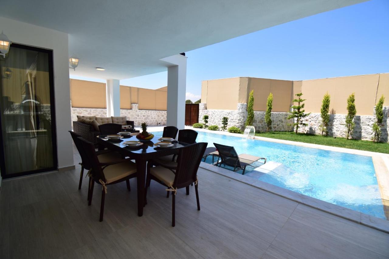 La Marbella Villa Фетие Екстериор снимка