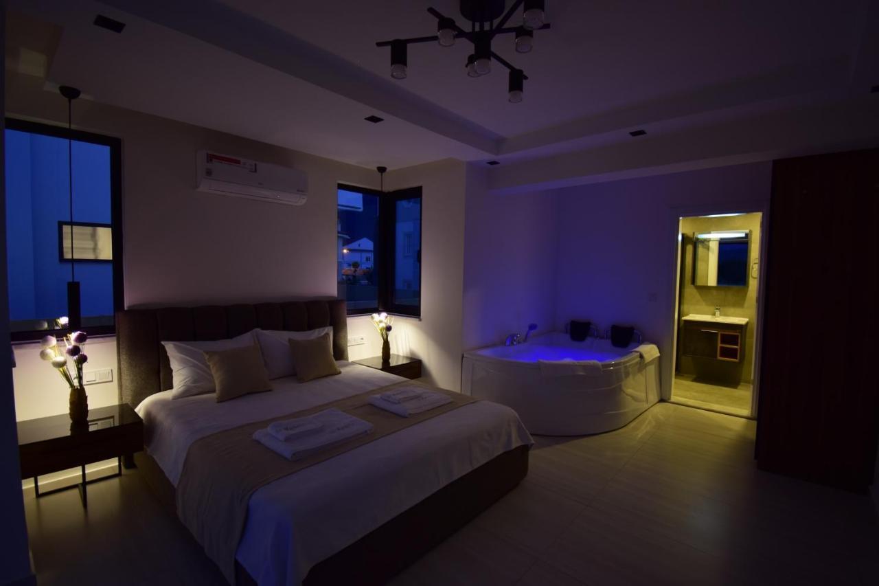 La Marbella Villa Фетие Екстериор снимка